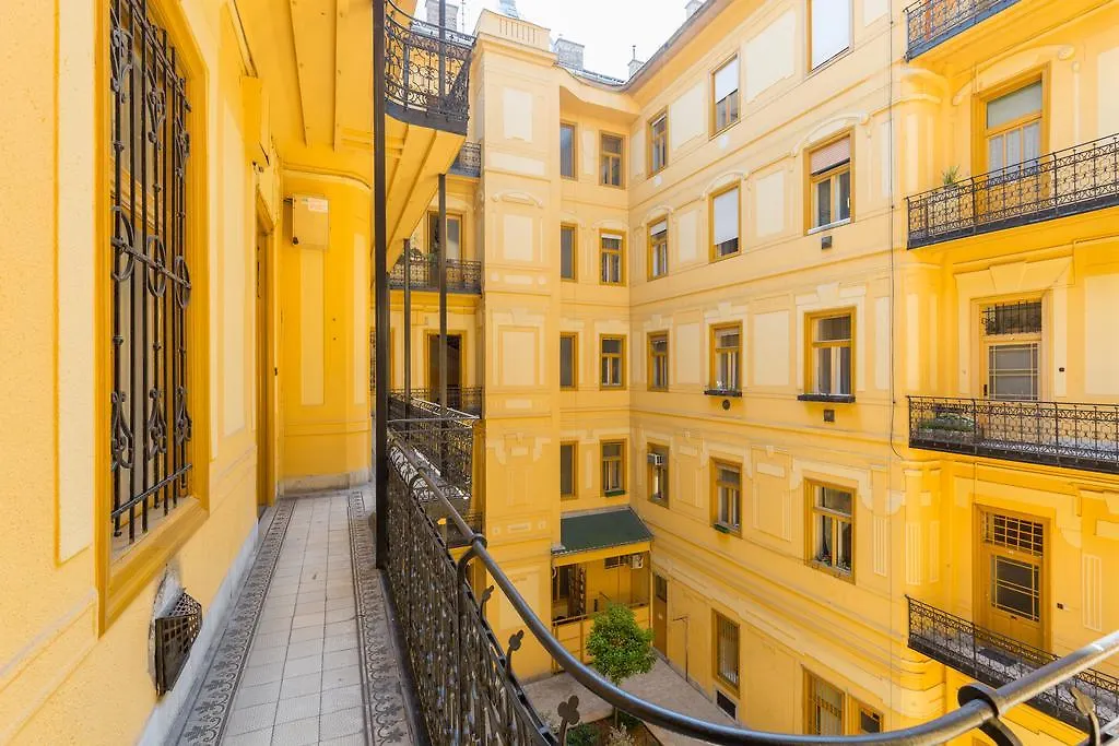 Lisianthus Apartments Budapest 0*,