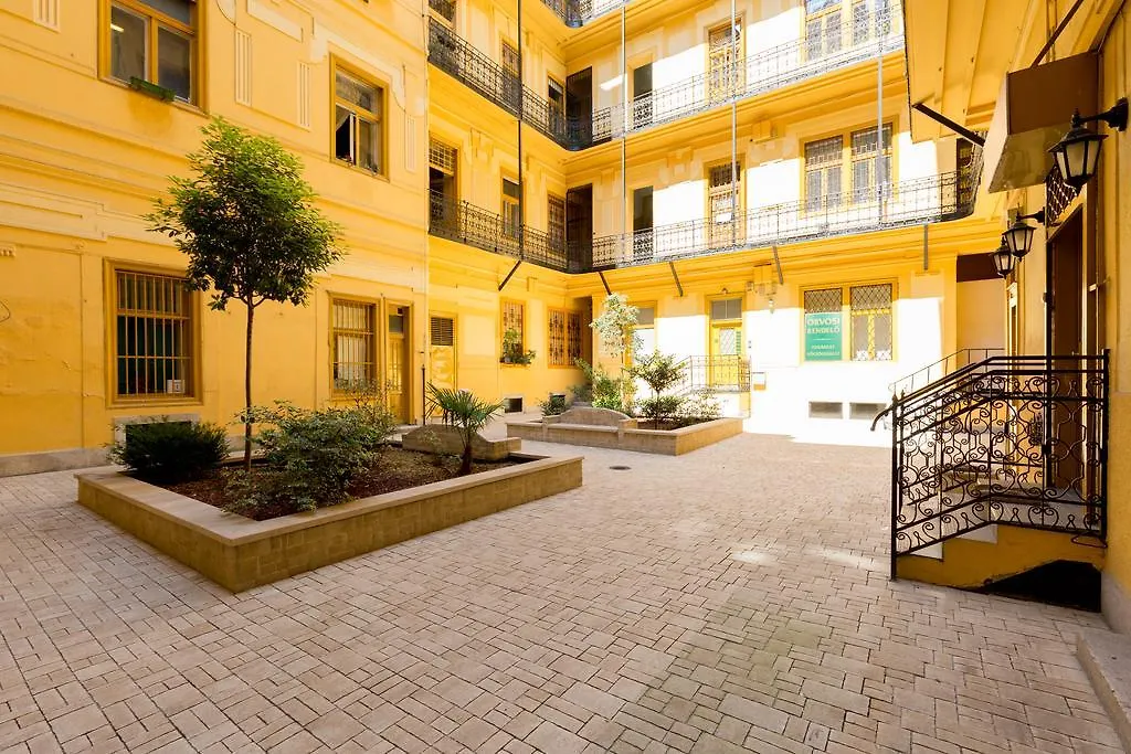 Lisianthus Apartments Budapesta